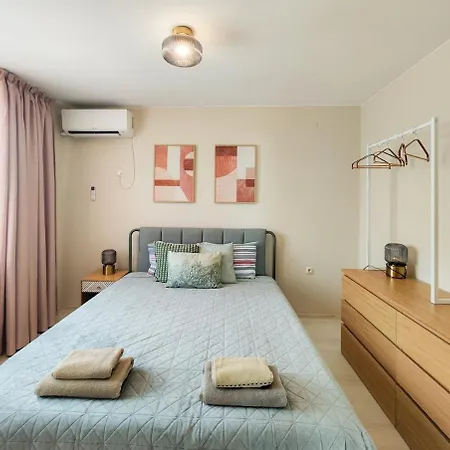 Marina's Flat *