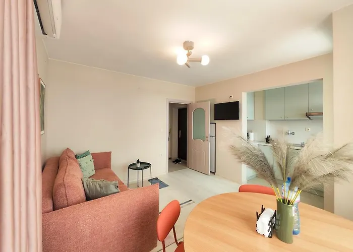 Marina's Flat * 瓦爾納