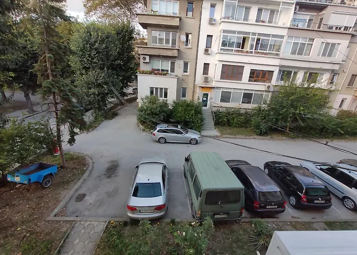 Marina's Flat * Варна